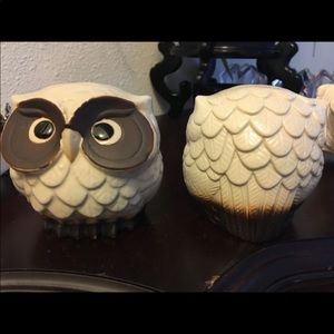 Owl decorations, collectibles